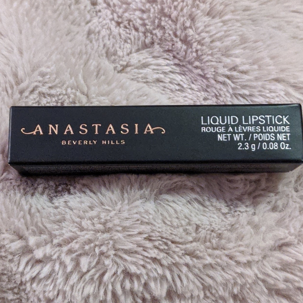 Anastasia Liquid Lipstick in Crush